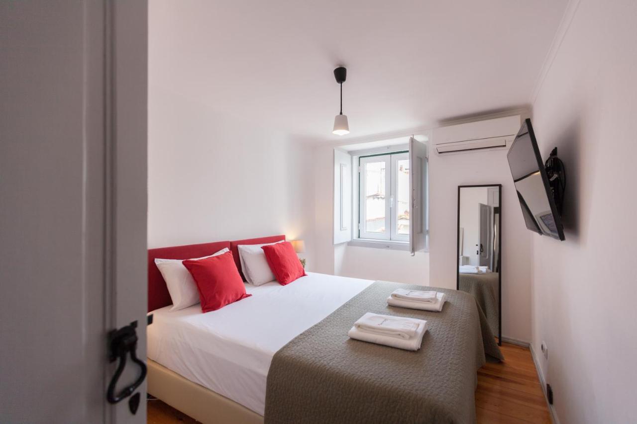 Flh Bairro Alto Bright Flat Apartment ลิสบอน ภายนอก รูปภาพ